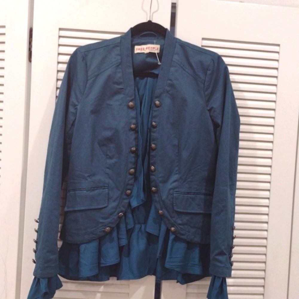 Free People Brand New without tags, women's teal blazer. Size S